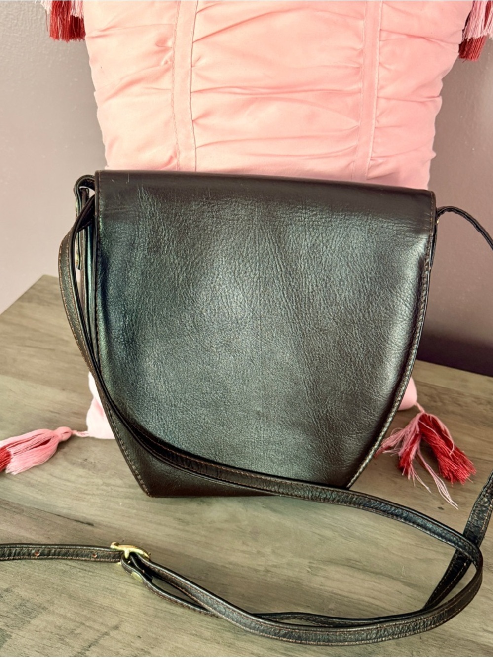 Vintage JOOP! Leather Flap Bag 
Circa ‘90 - Picture 2 of 9